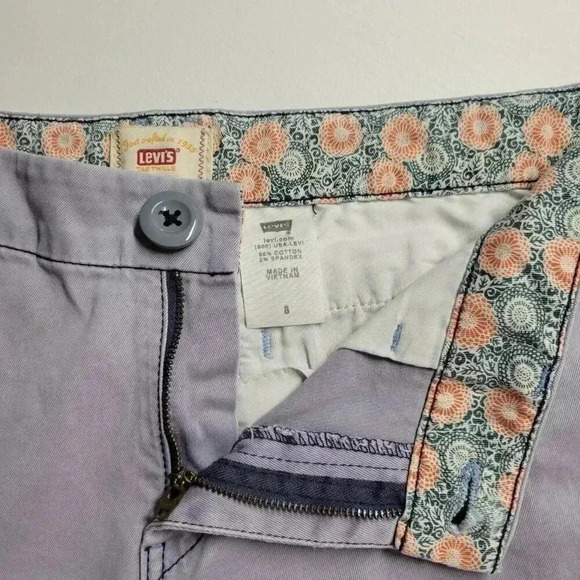 Levi's Tab Twills Size 8 Light Purple Lilac Classic Zipper Button Chino Shorts - Picture 8 of 10